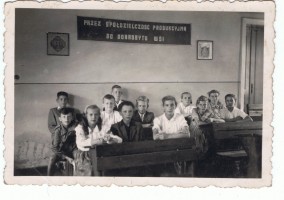 5.	Sala lekcyjna, zdjęcie ze zbiorów Pana E. Grzelaka